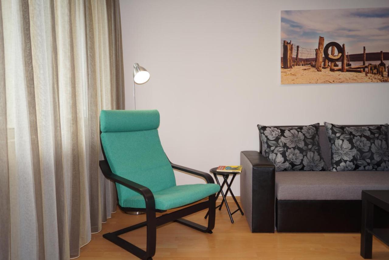 Spacious 2Bdr - Free Parking - Walk Everywhere - 300 Mbps Wifi Βάρνα Εξωτερικό φωτογραφία